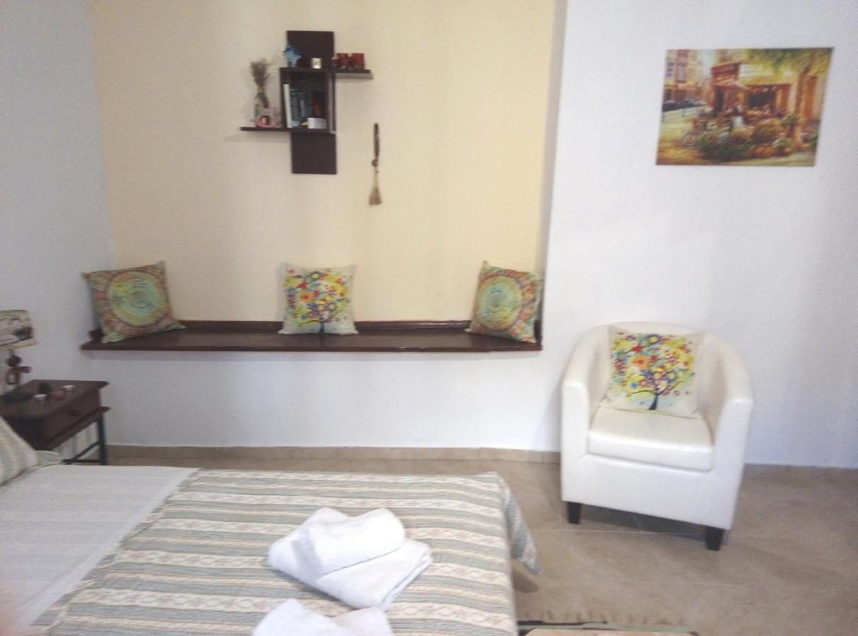 Venetian Garden Apartment Heraklion  Bagian luar foto