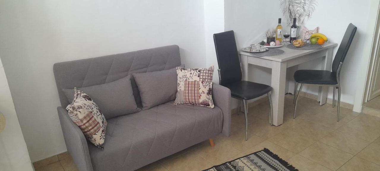 Venetian Garden Apartment Heraklion  Bagian luar foto