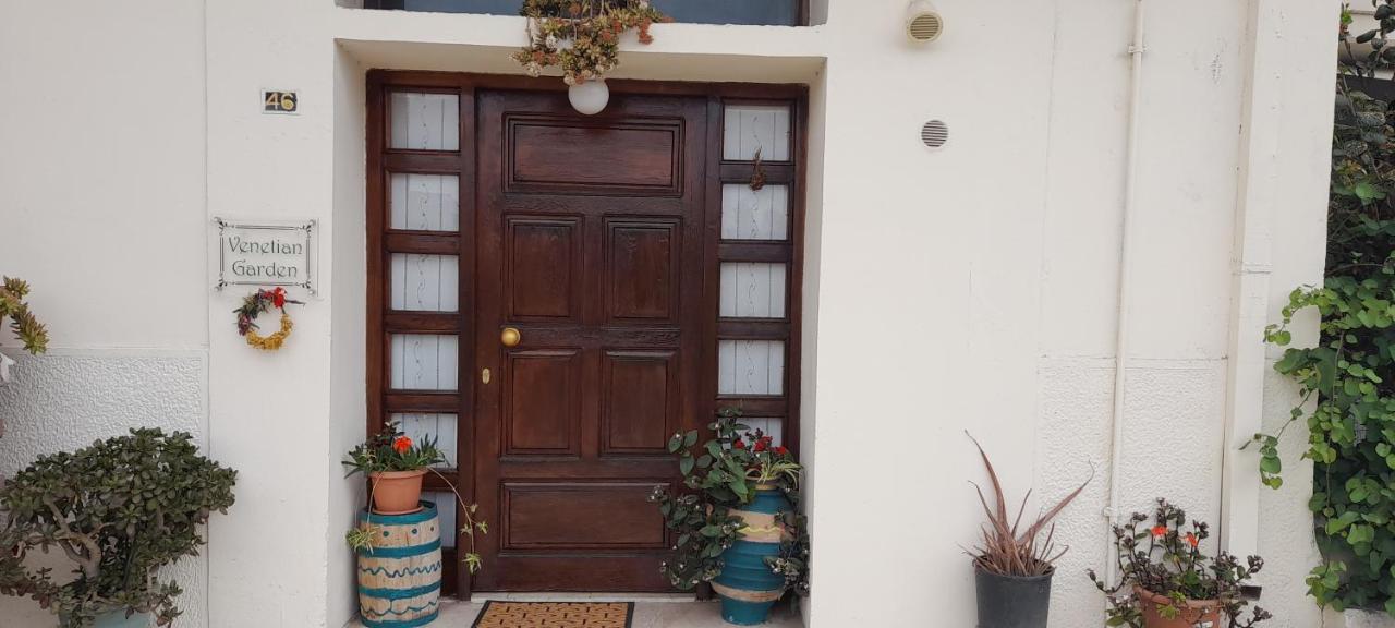 Venetian Garden Apartment Heraklion  Bagian luar foto